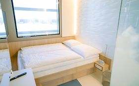 My Cloud Transit Hotel - Guests With International Flight Only!